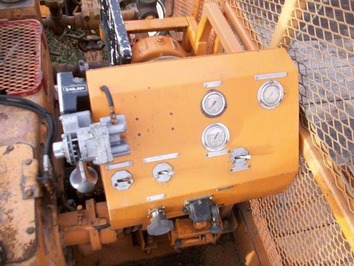 Used 1980 Ford 8000 Tandem Axle Oilfield Pump / Kill Truck