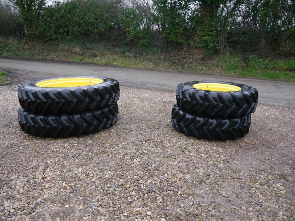 Used John Deere Row Crop Wheels and Tyres