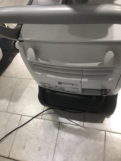 Used GE Vivid E9 Ultraschallsystem mit 2x Sonden , Sony Drucker, DVD Recorder, EKG Kabel