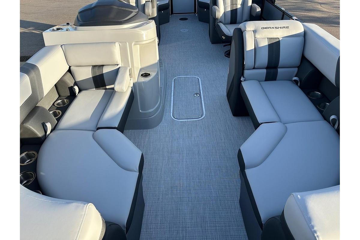 2026 Berkshire Pontoons Series 24RFX CTS