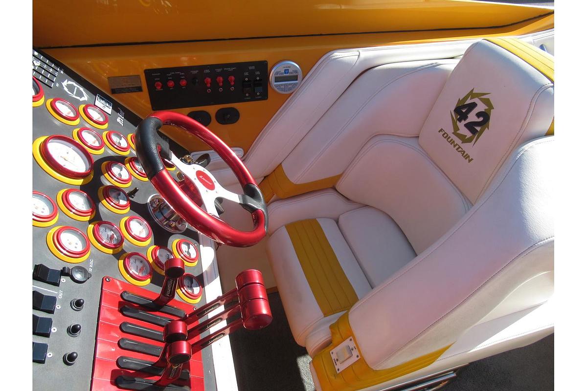 Used 1998 Fountain Boats 42 Lightning