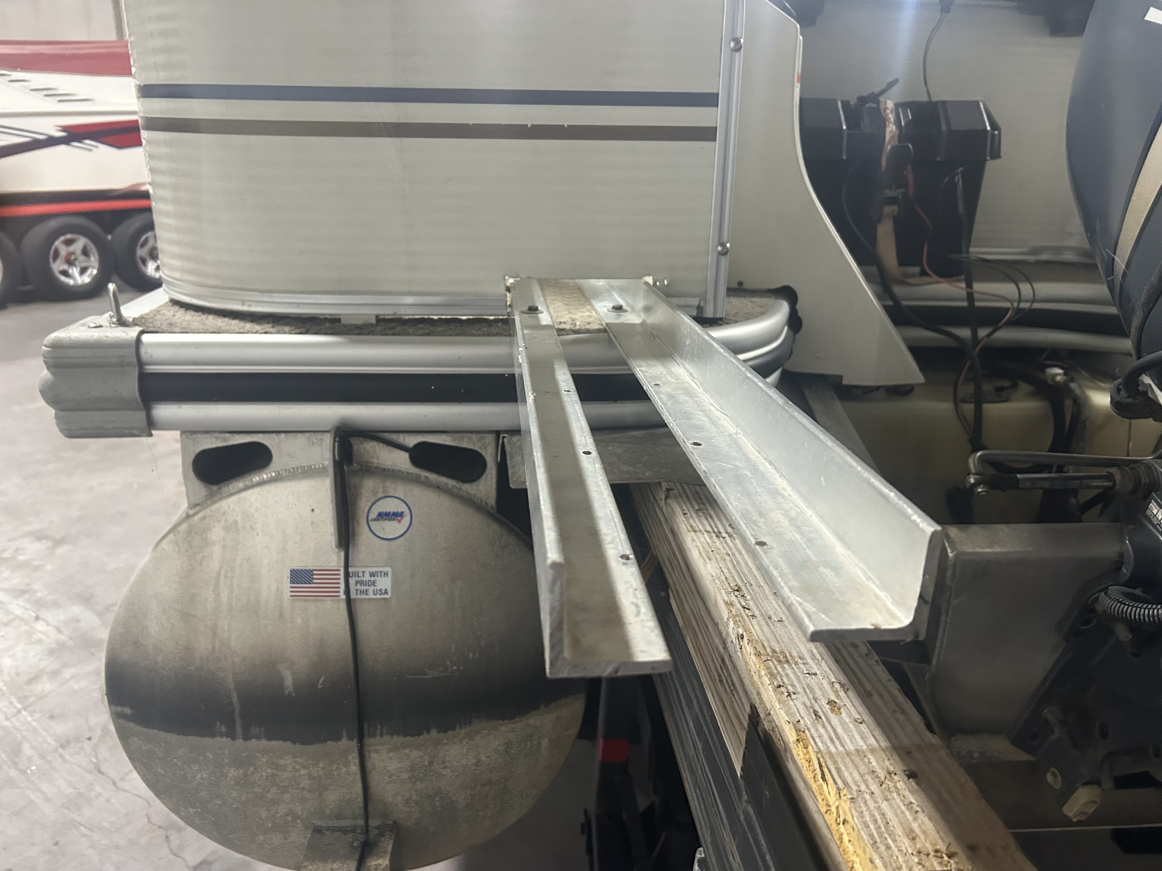 Used 2004 Lowe Trinidad 222