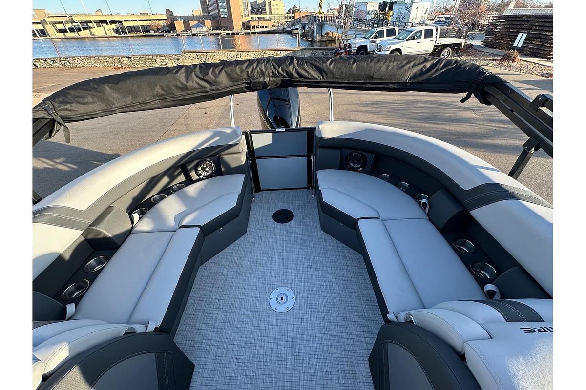 2026 Berkshire Pontoons Series 24RFX CTS