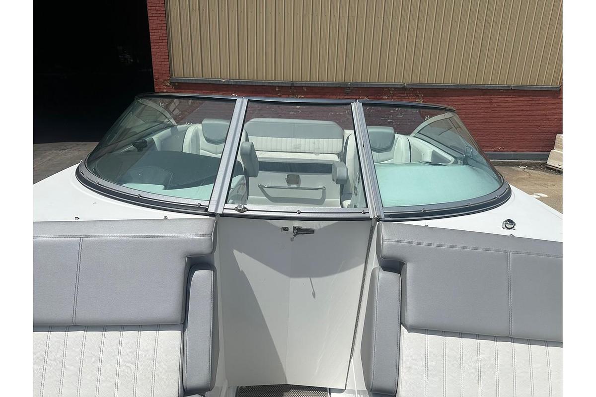 Used 2015 Cruisers Sport Series 238 Bow Rider