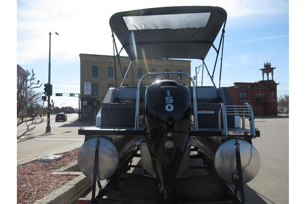 2024 Manitou Cruise 22 Switchback