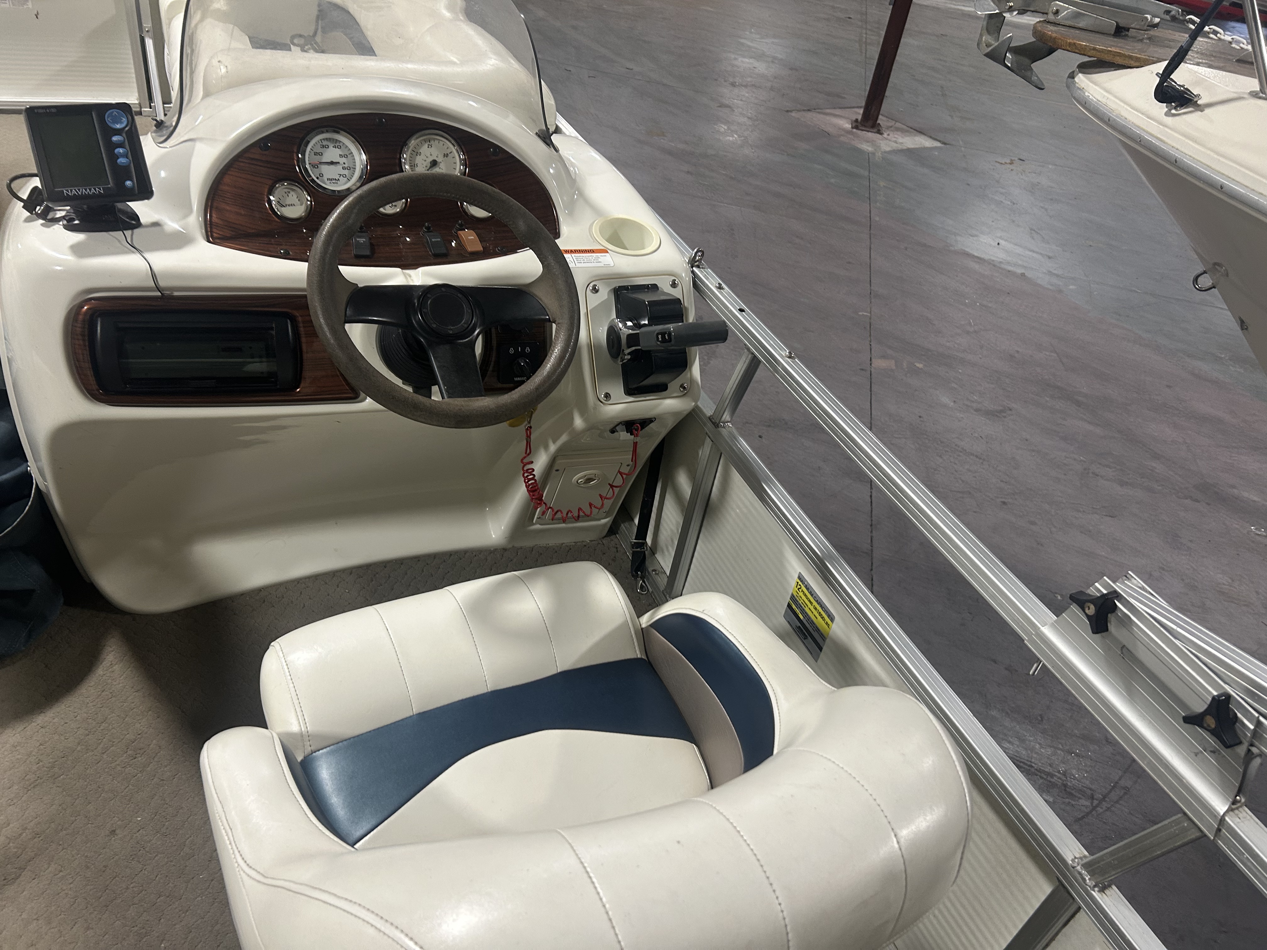Used 2004 Lowe Trinidad 222