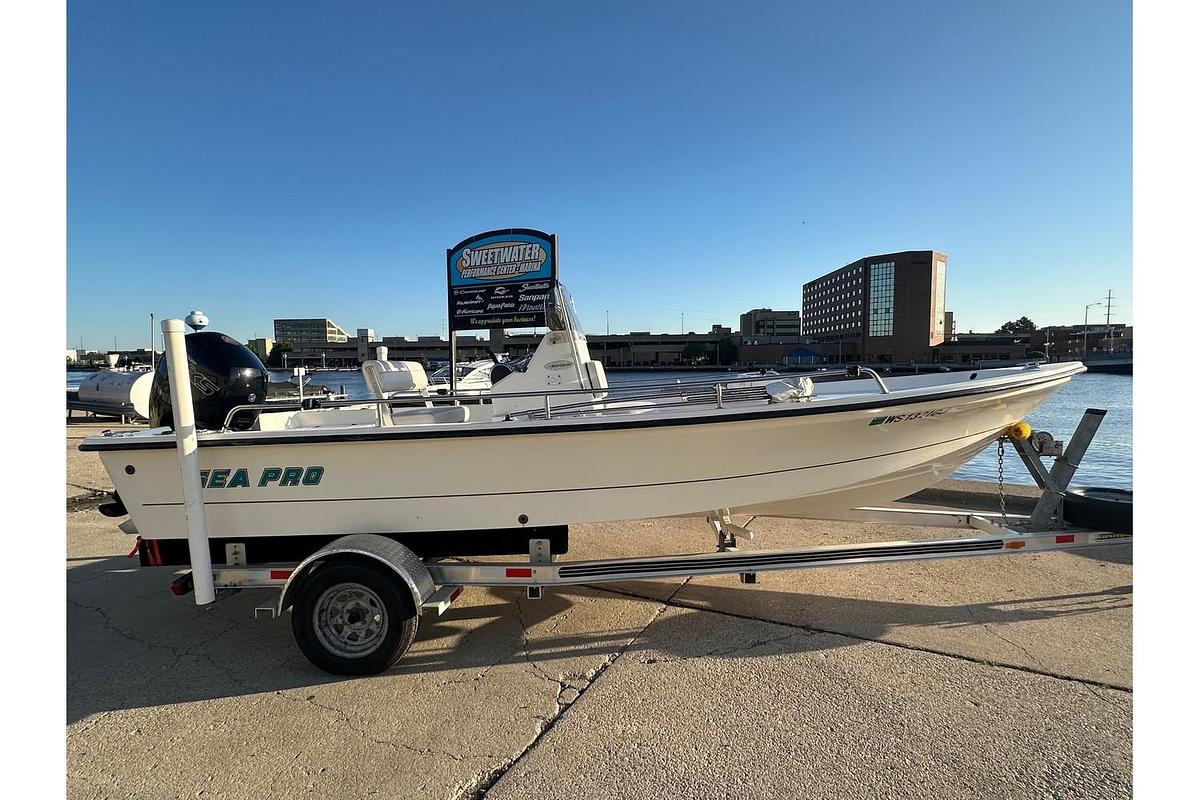 Used 2001 Sea Pro V2 100 BAY