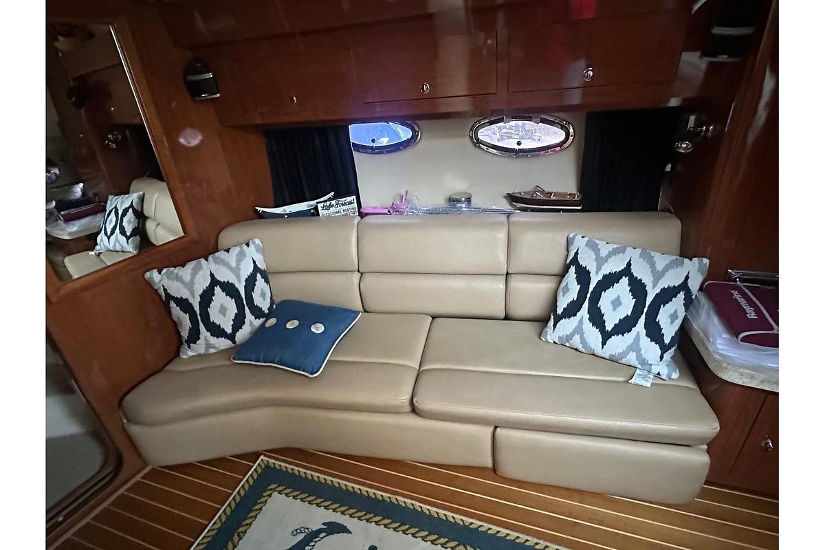 Used 2007 Regal Sport Yacht Commodore 3760 IO
