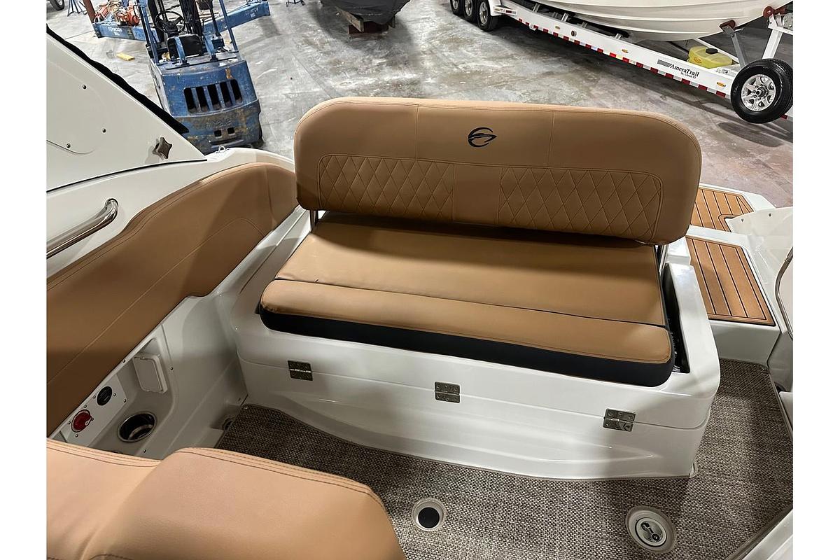 2025 Crownline CR Series 270 CR