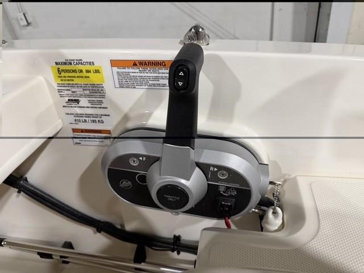 Used 2022 Boston Whaler 160 Super Sport