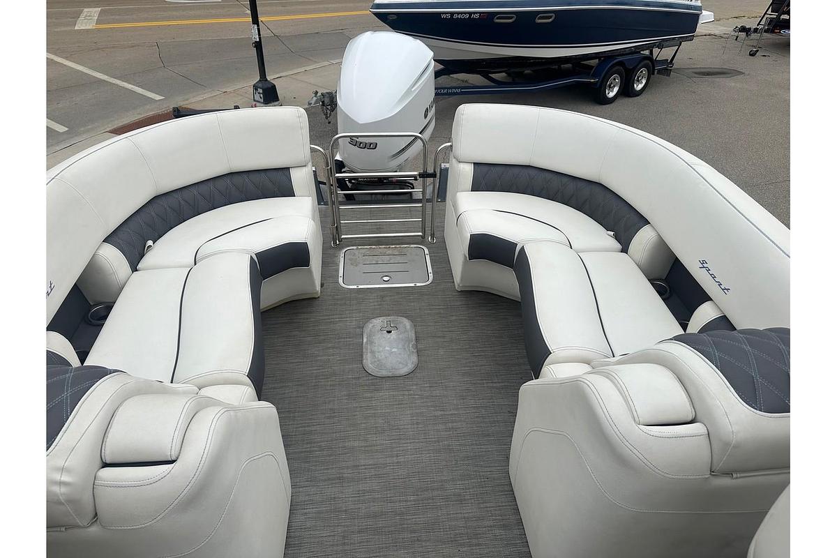 Used 2020 Bennington 23 RXFBASG