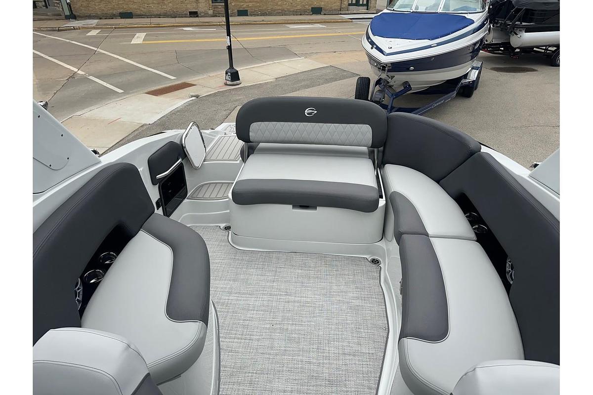 2025 Crownline SS Series 290 SS