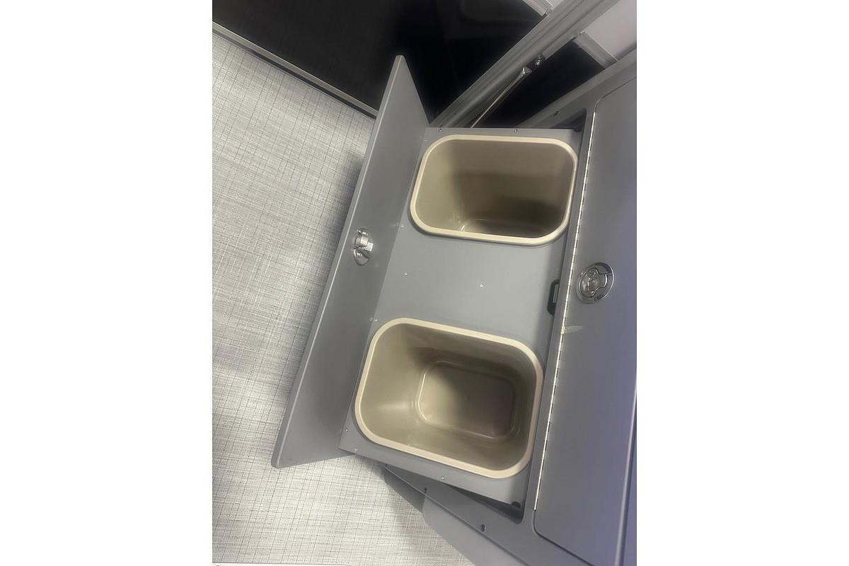 2025 Berkshire Pontoons STS Series 21CL STS