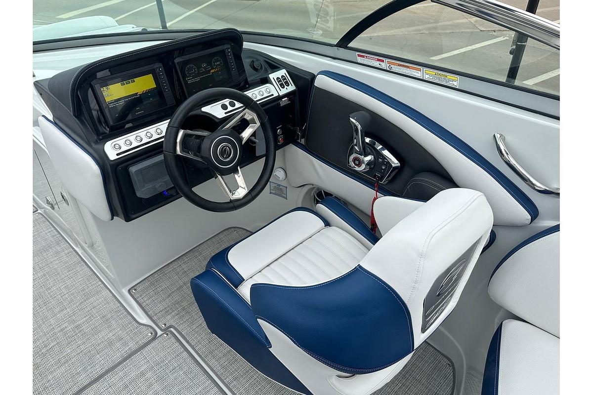 2025 Crownline SS Series 270 SS
