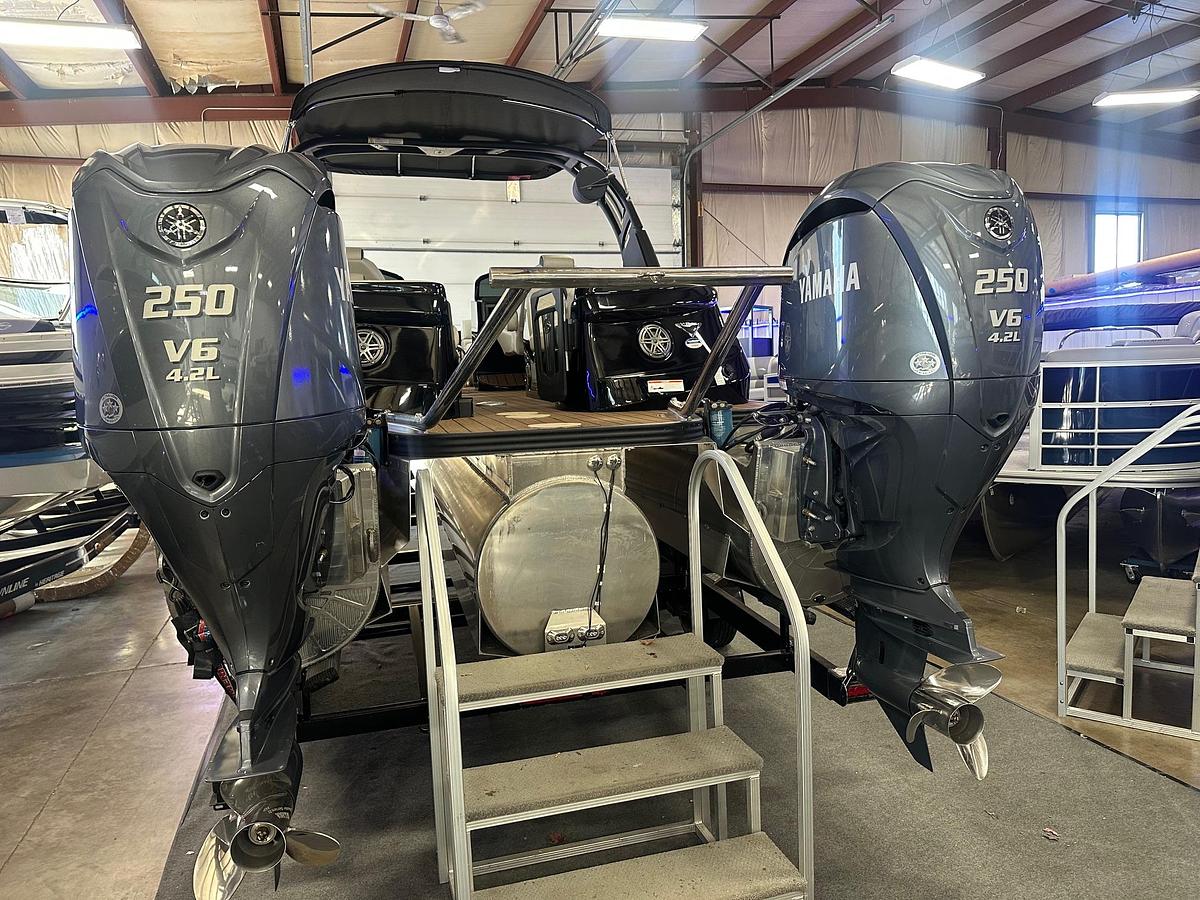 Used 2024 Manitou LX RFXW Twins