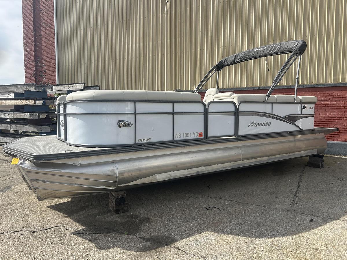 Used 2016 Manitou Oasis SHP