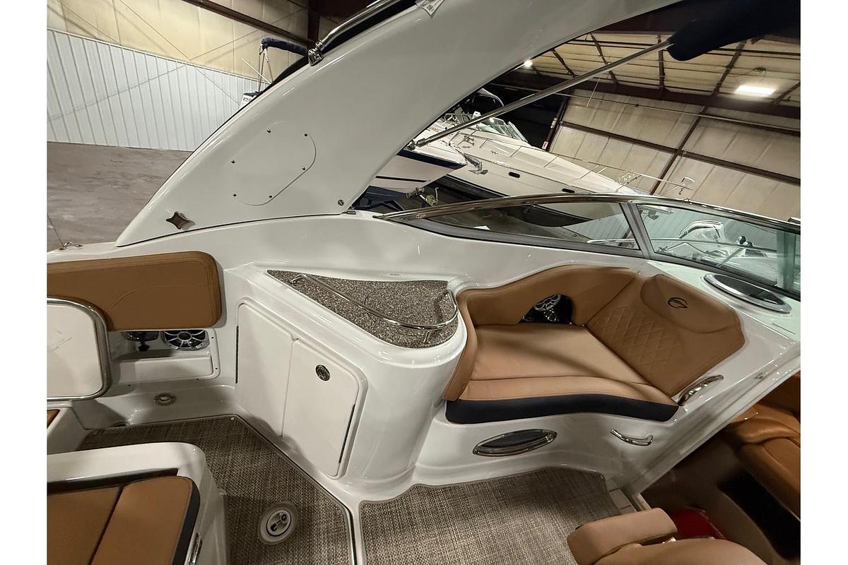 2025 Crownline CR Series 270 CR