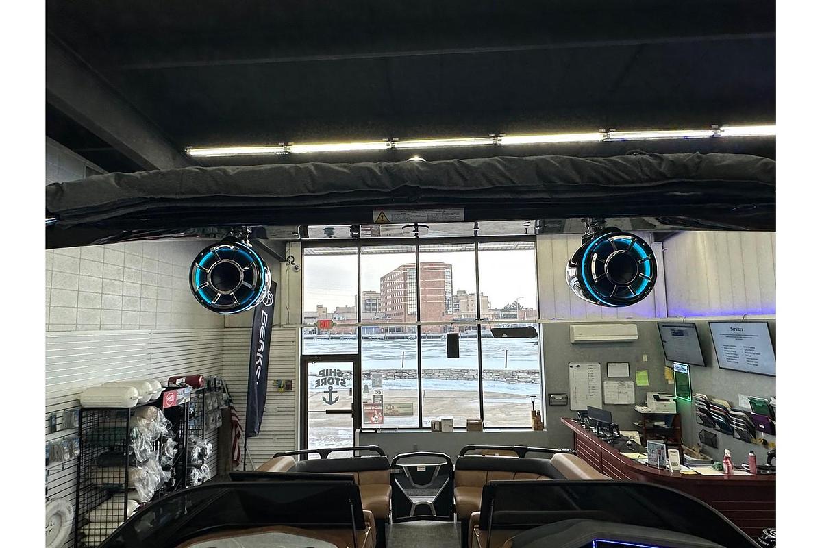 2026 Berkshire Pontoons 25 Sport RFX9 DC STS Touring