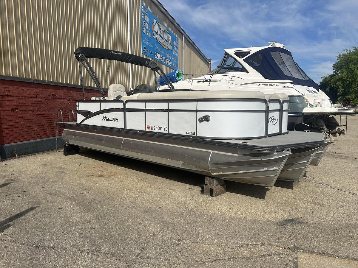 Used 2016 Manitou Oasis SHP
