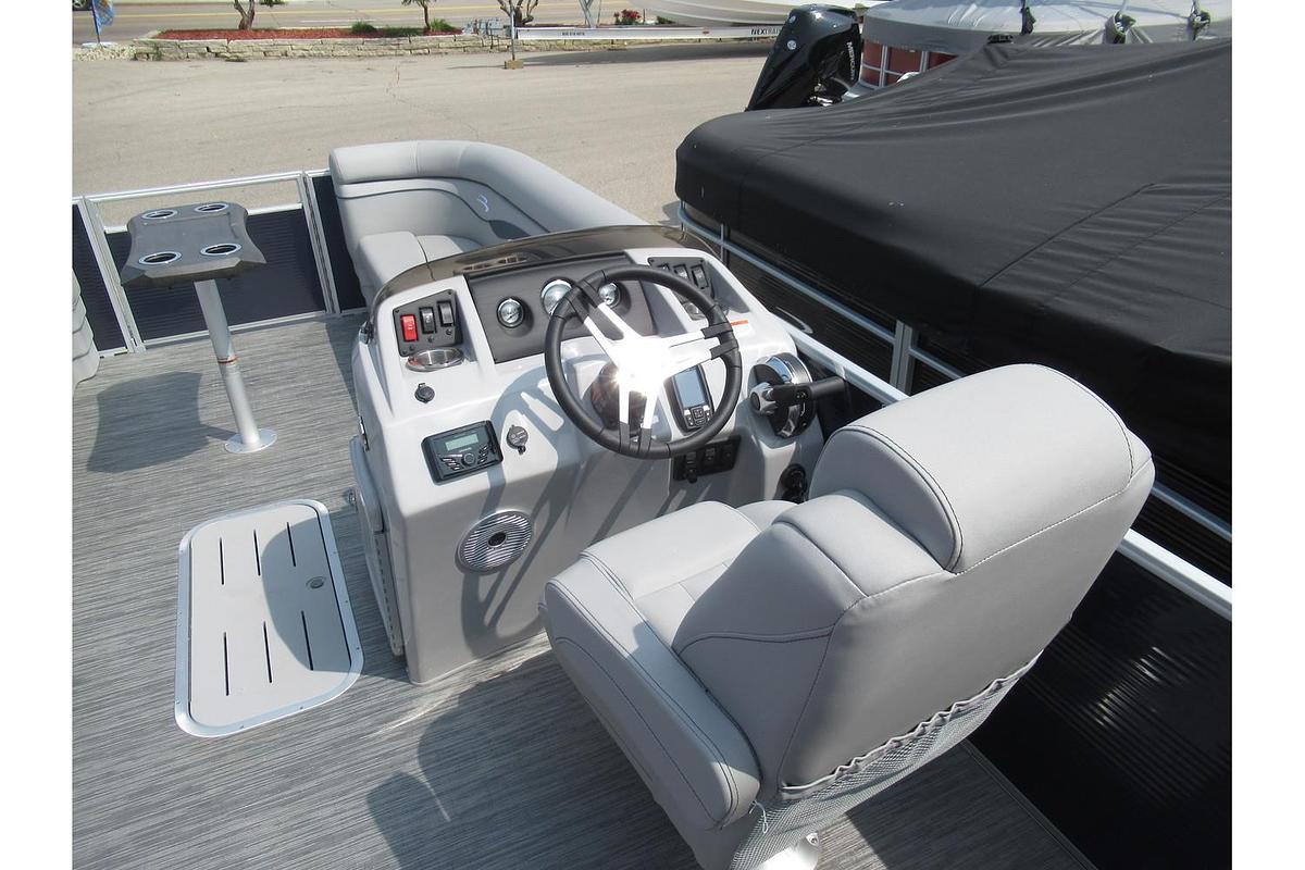 2023 Bennington 23 SSR