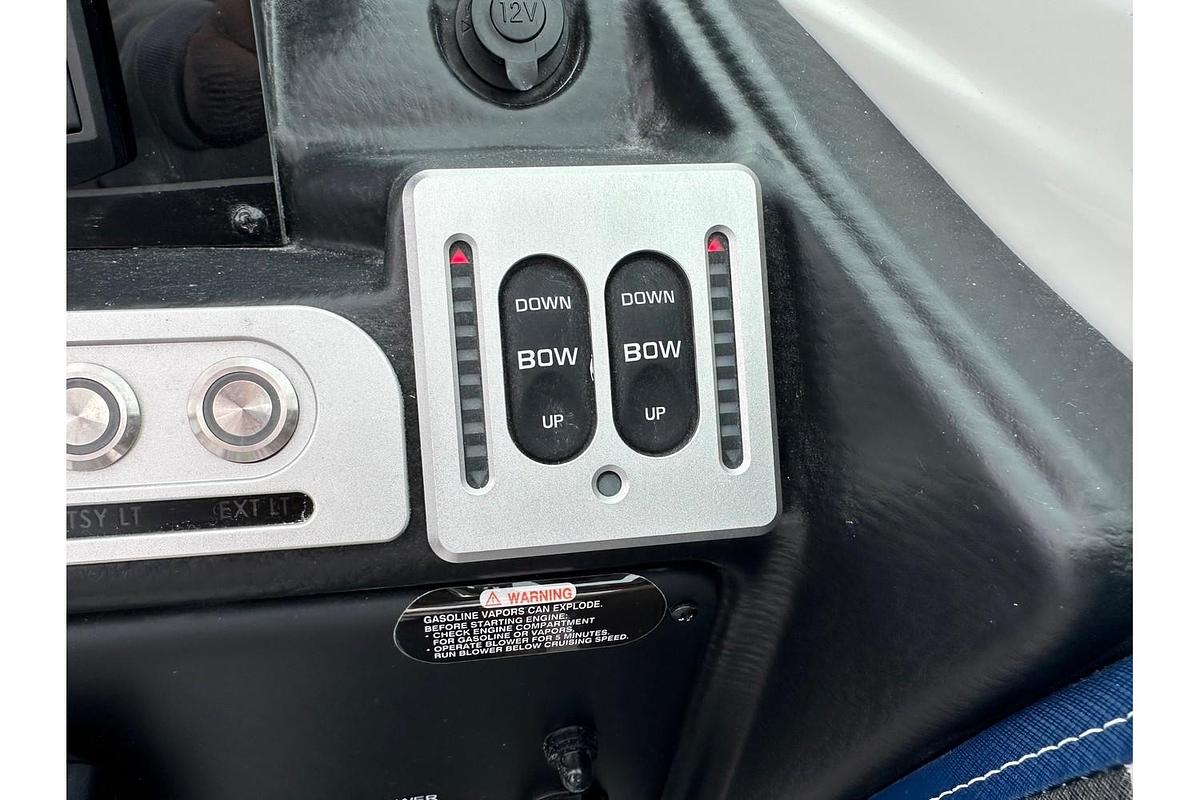 2025 Crownline SS Series 270 SS