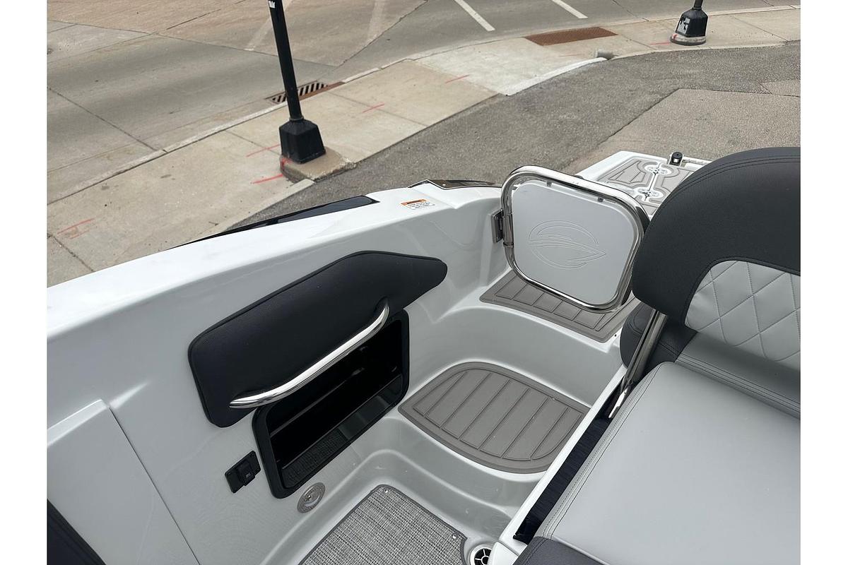 2025 Crownline SS Series 290 SS