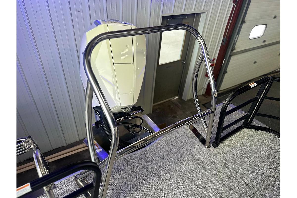 2026 Berkshire Pontoons LE Series 24UL LE B
