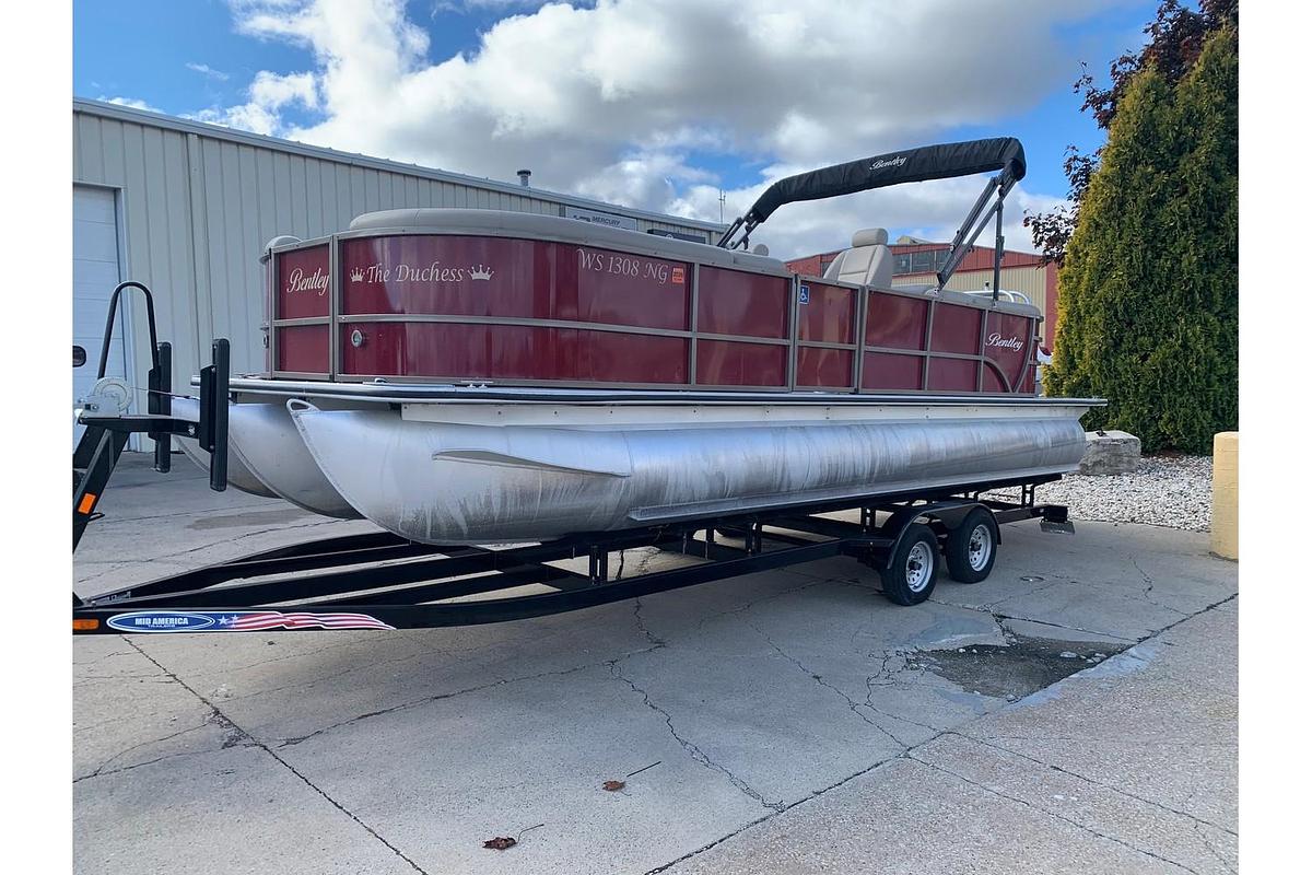 Used 2020 Bentley Pontoons Bentley 243 Cruise (3/4 Tube)