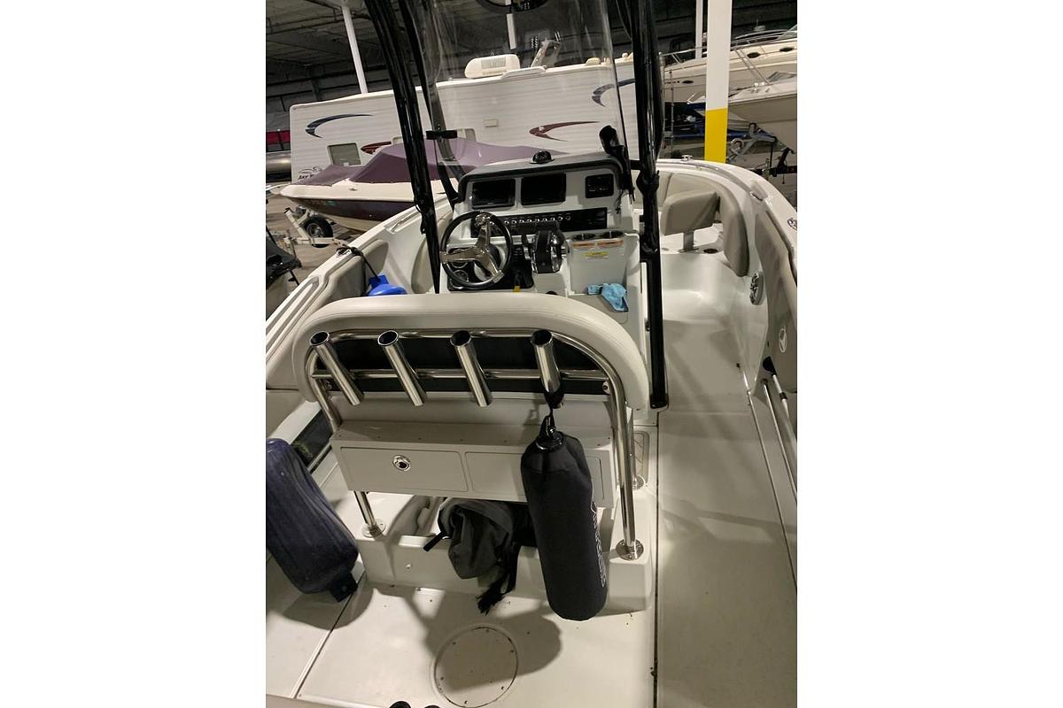 Used 2021 Finseeker 206 CC Finseeker