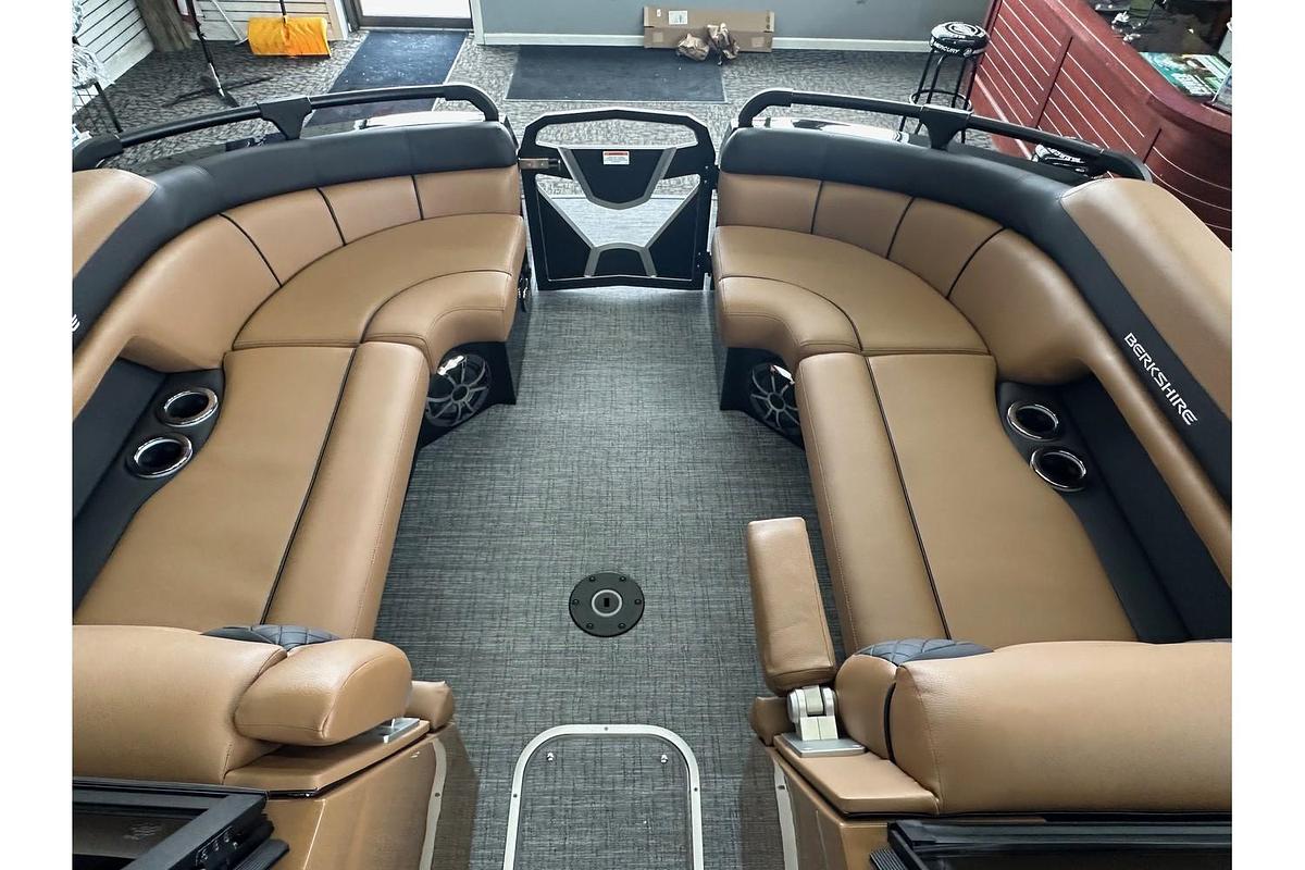 2026 Berkshire Pontoons 25 Sport RFX9 DC STS Touring