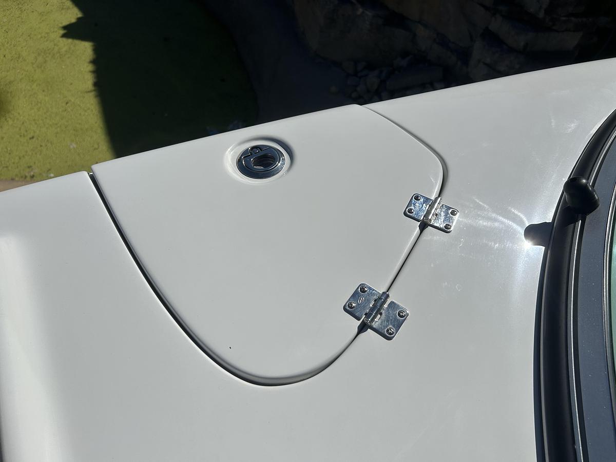 Used 2024 Crownline 260 XSS