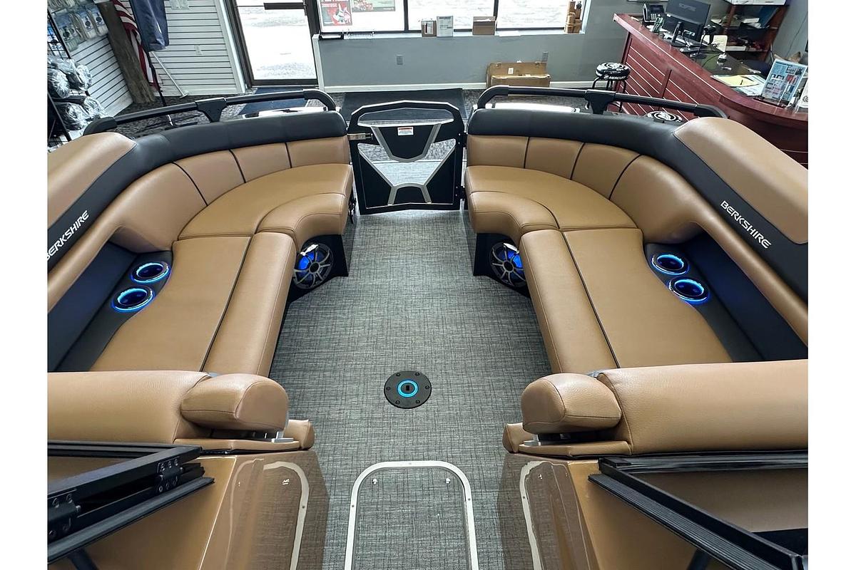 2026 Berkshire Pontoons 25 Sport RFX9 DC STS Touring