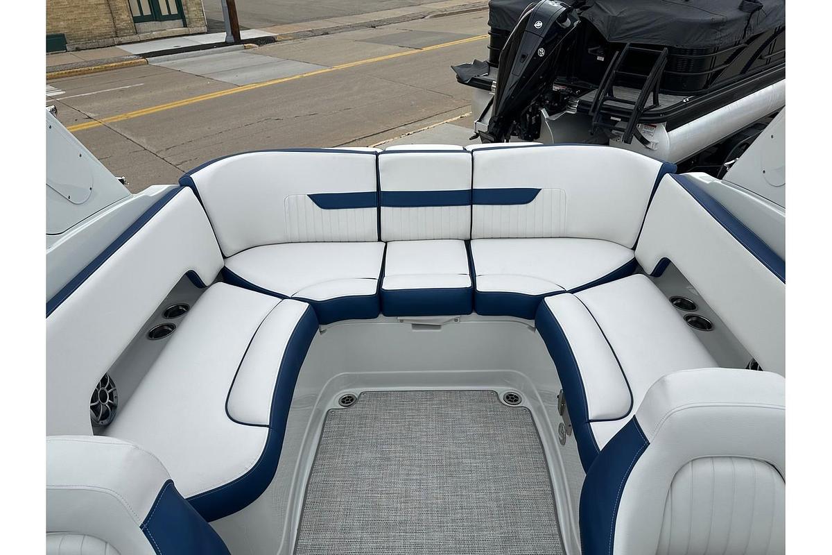 2025 Crownline SS Series 270 SS