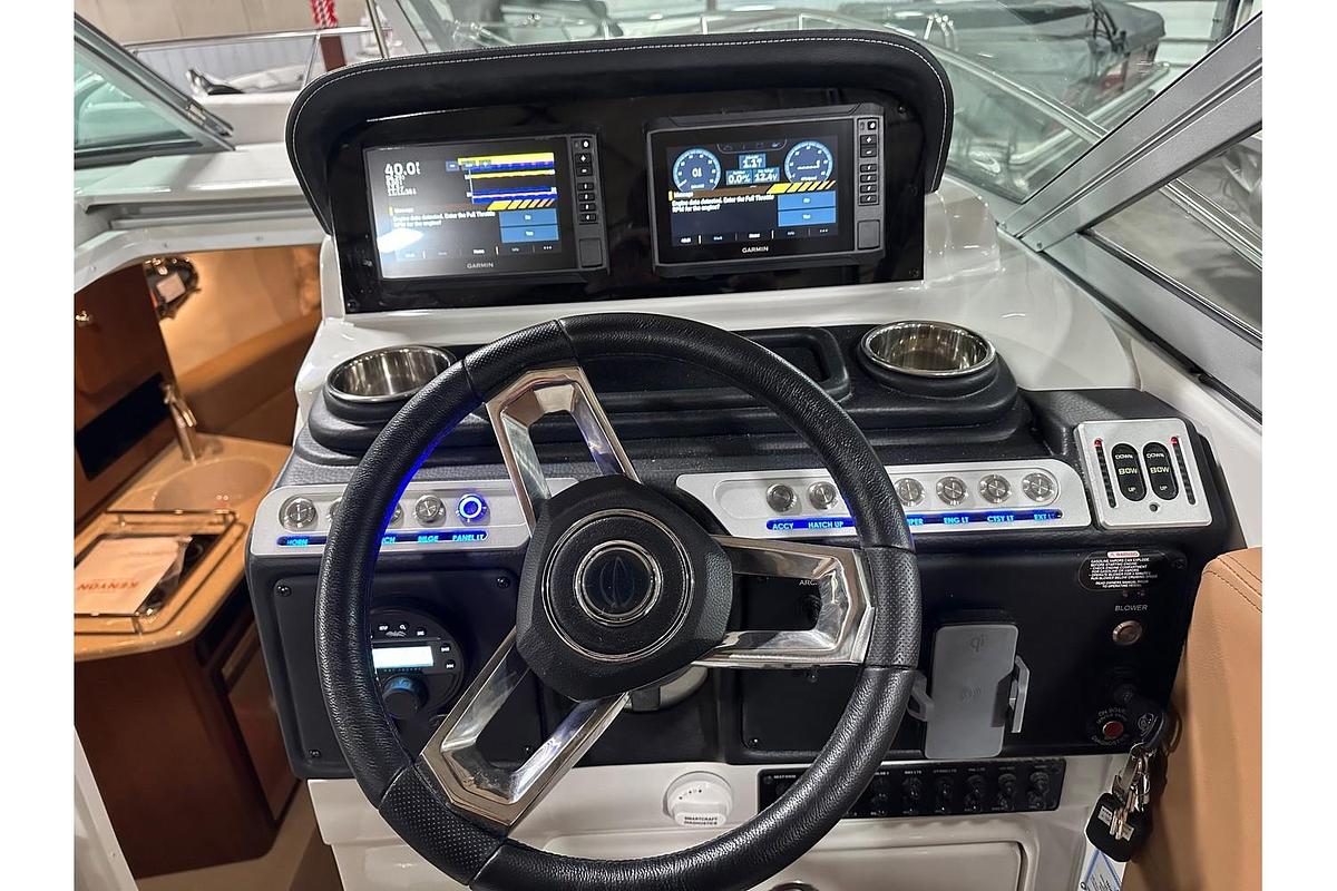 2025 Crownline CR Series 270 CR