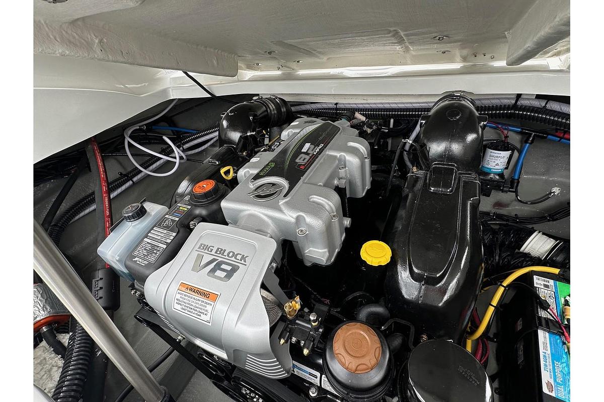 2025 Crownline SS Series 270 SS