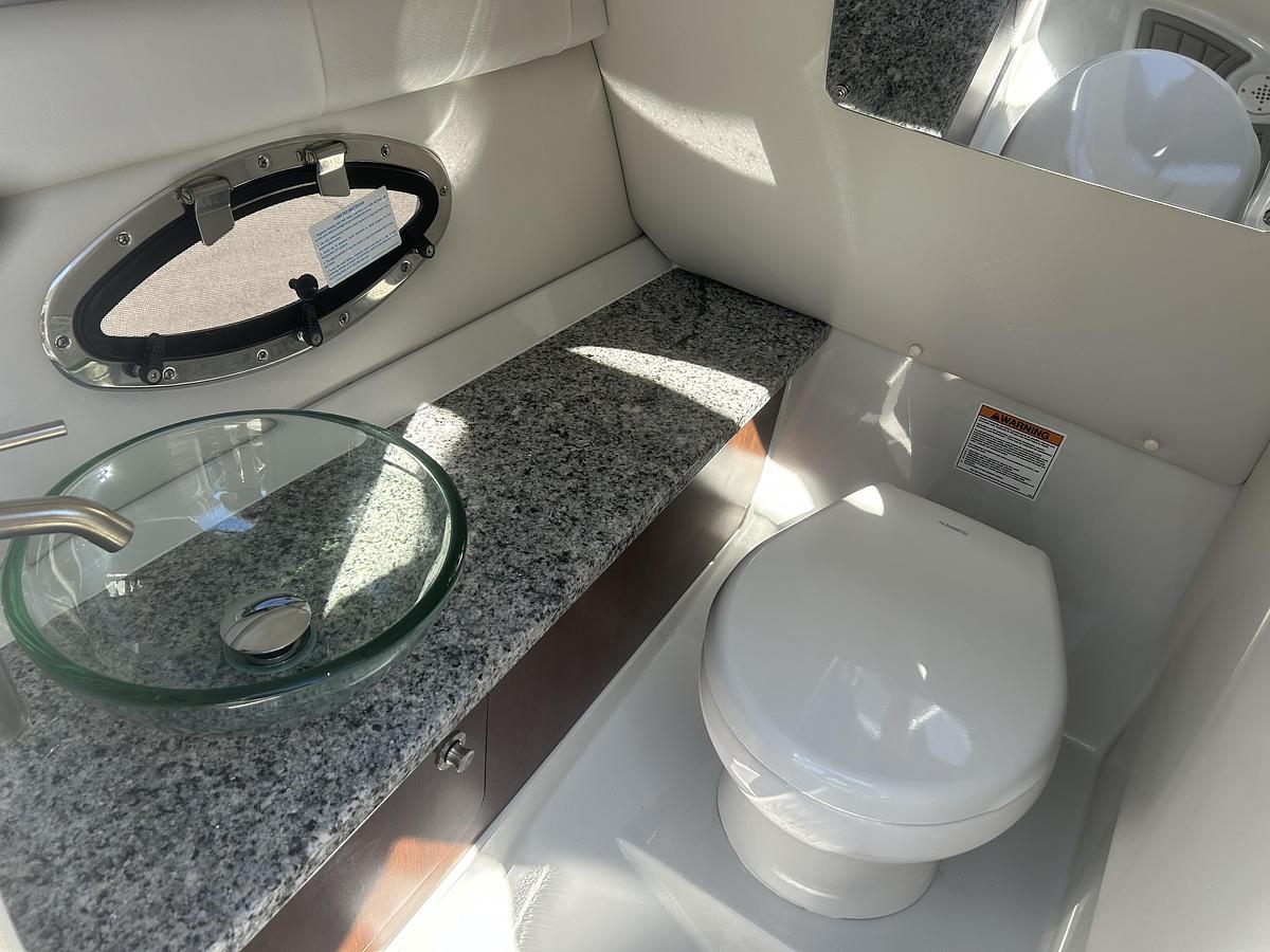 Used 2024 Crownline 260 XSS