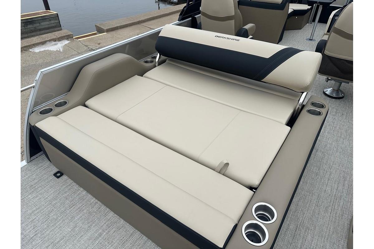 2025 Berkshire Pontoons CTS Series 24UL CTS