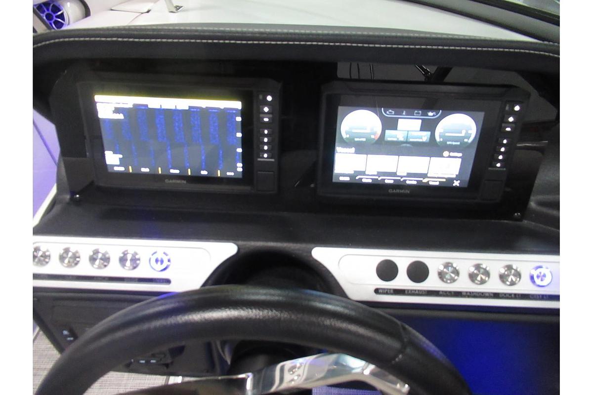 2024 Crownline 250 XSS