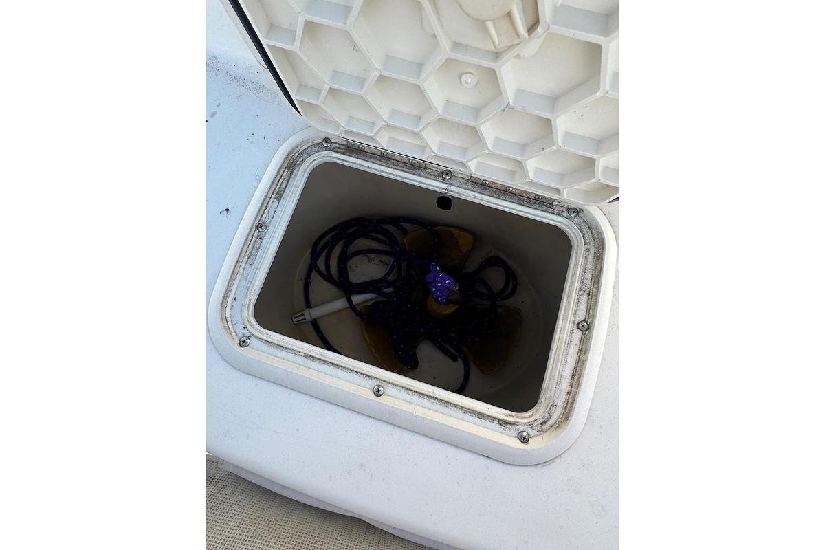 Used 2001 Sea Pro V2 100 BAY