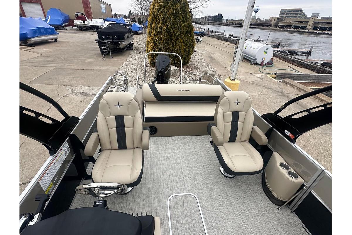 2025 Berkshire Pontoons CTS Series 24UL CTS