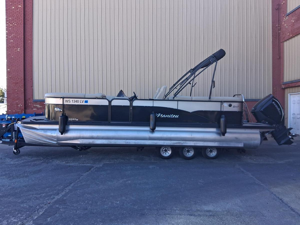 Used 2020 Manitou 23 Aurora RF SHP