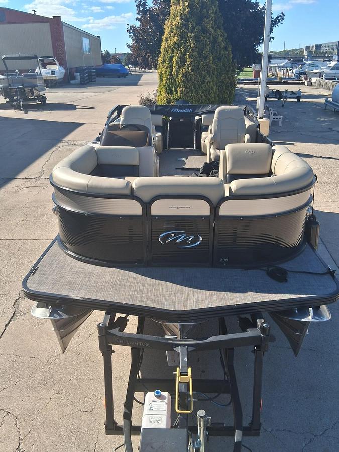 Used 2020 Manitou 23 Aurora RF SHP