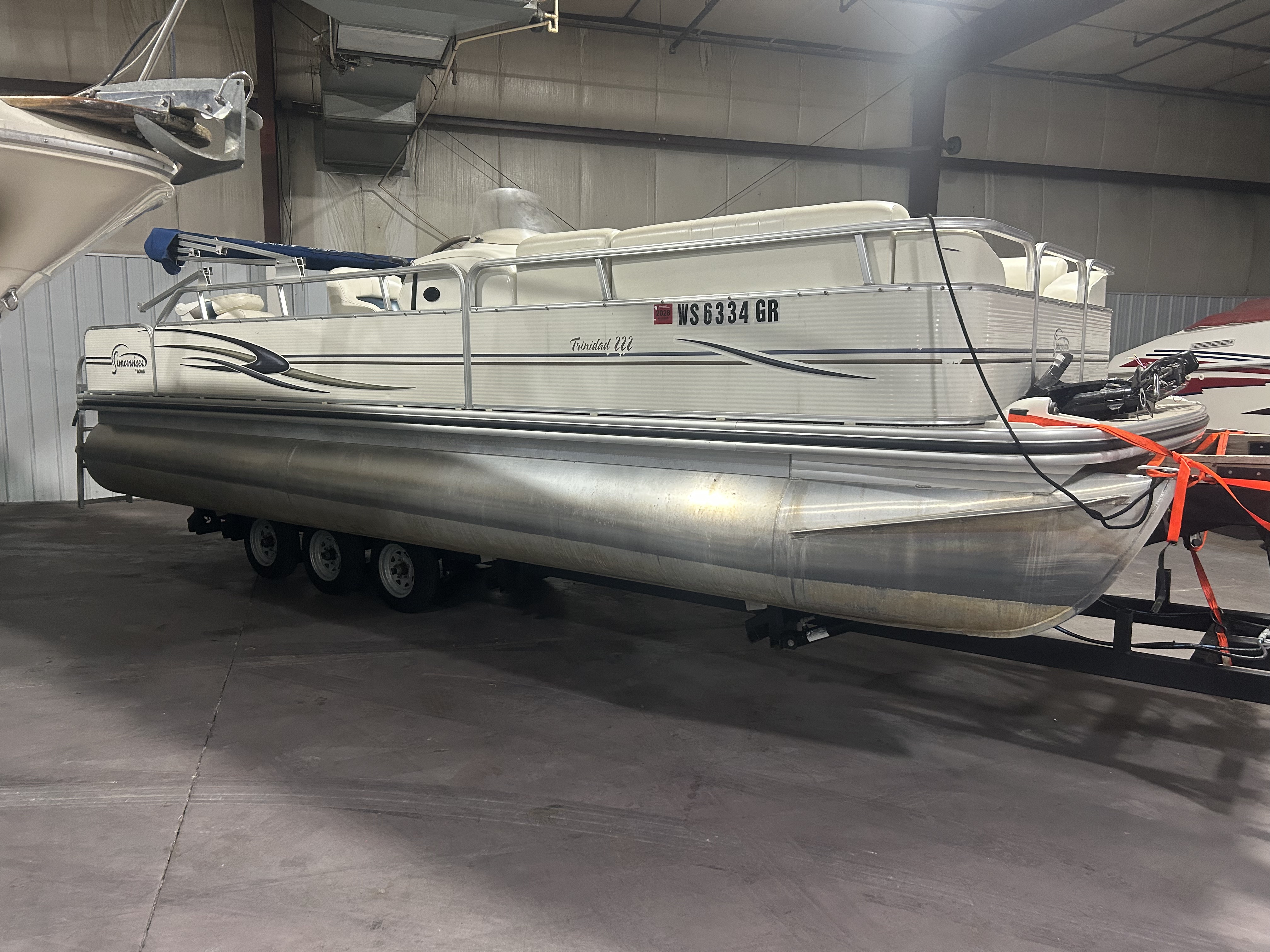 Used 2004 Lowe Trinidad 222