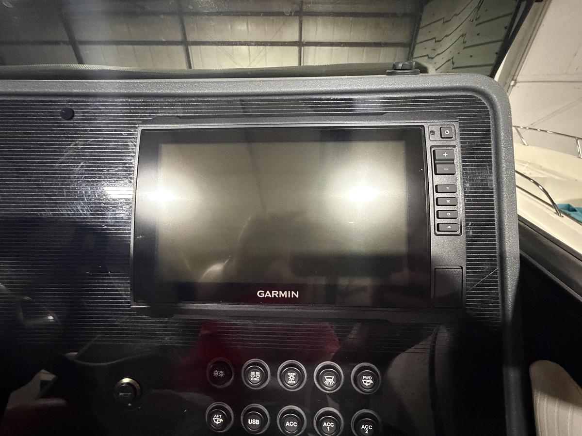 Used 2023 Manitou 22 Explore Navigator