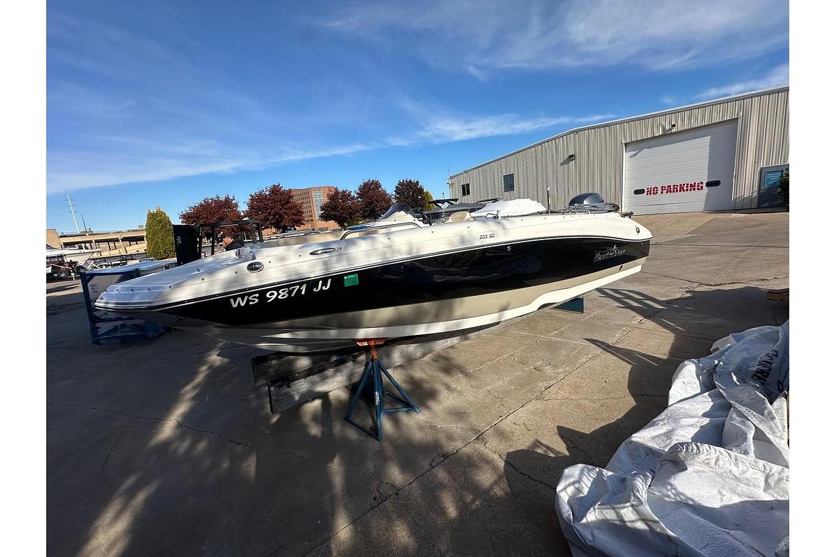 Used 2015 NauticStar 203 SC