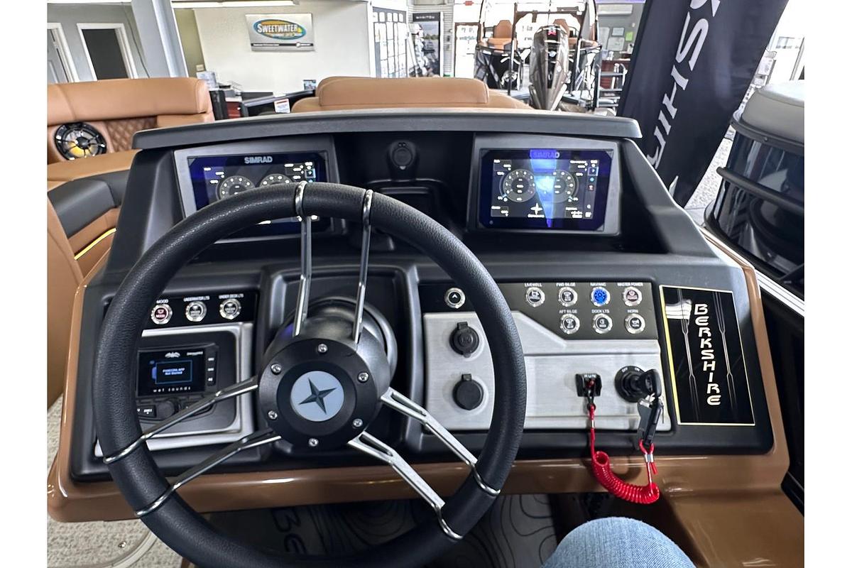 2026 Berkshire Pontoons STS Series 25SB2 STS 3 Plus