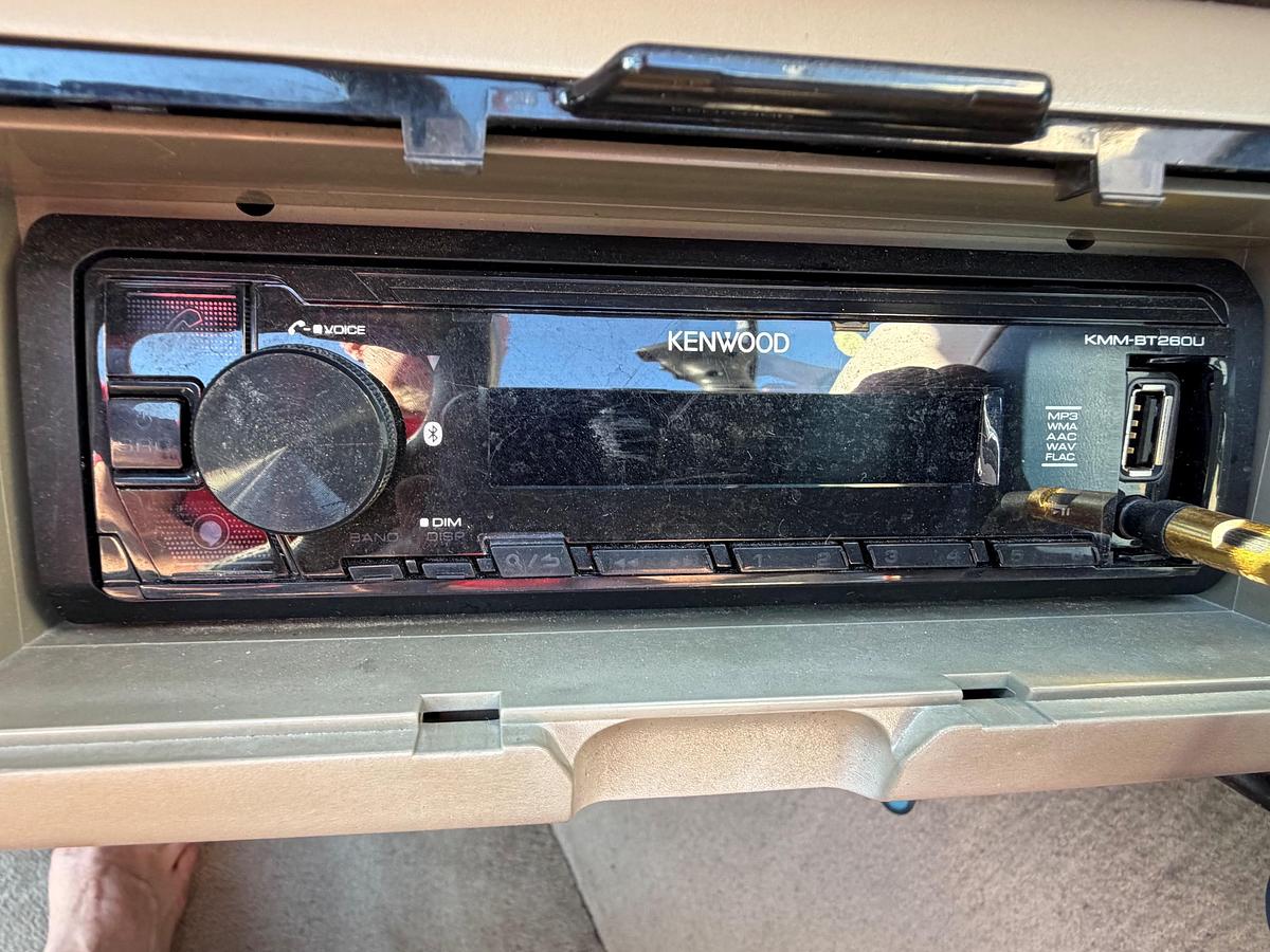 Used 2003 Crownline 180BR