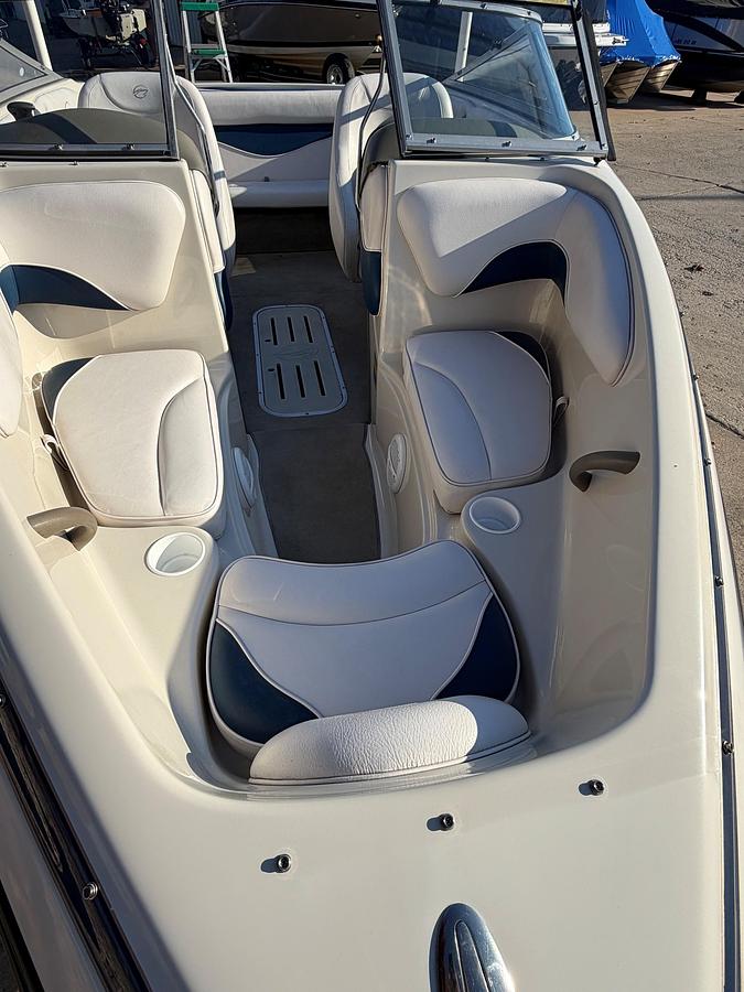 Used 2003 Crownline 180BR