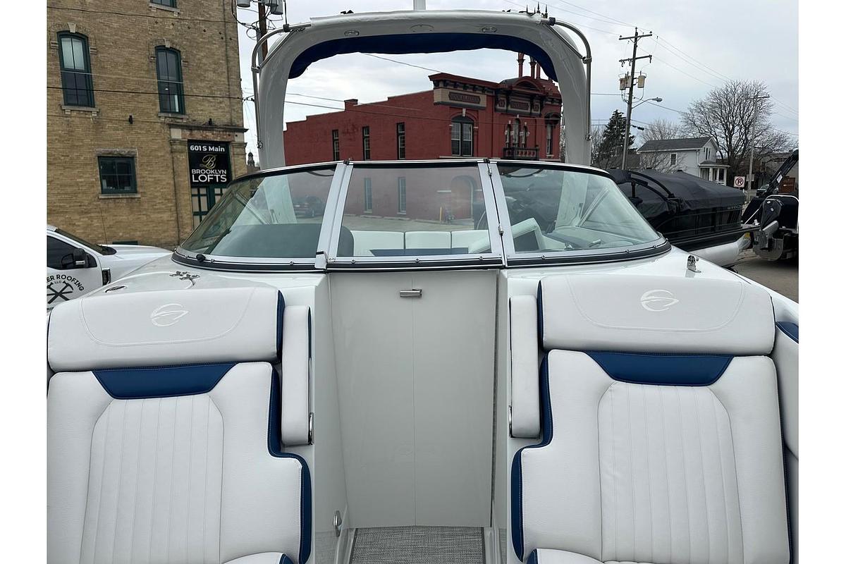 2025 Crownline SS Series 270 SS