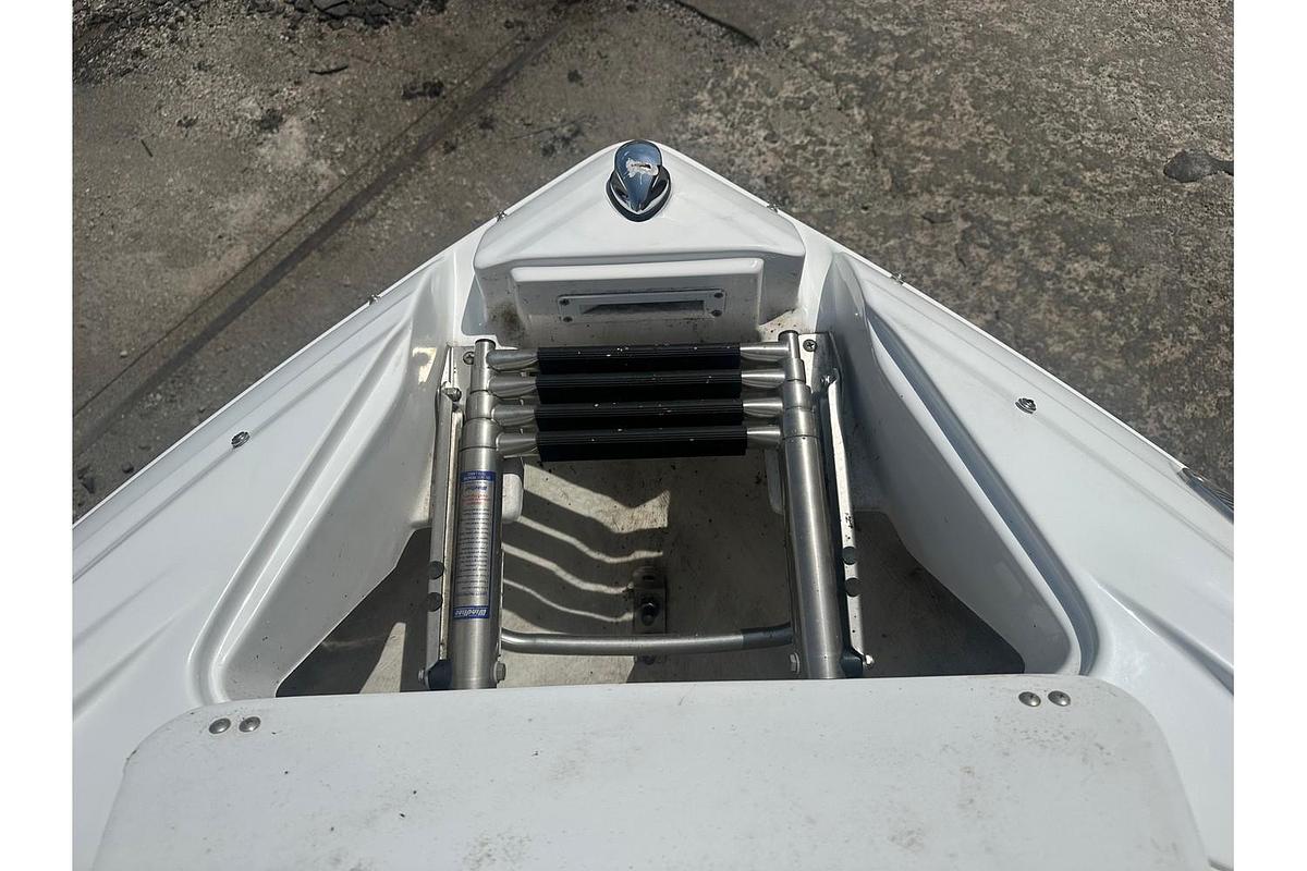 Used 2015 Cruisers Sport Series 238 Bow Rider